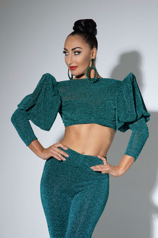 Volume Shoulder Long Sleeves Crop Top