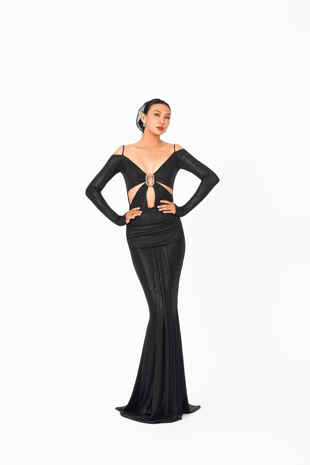 Off-Shoulder Buckle Long Sleeves Evening Dress