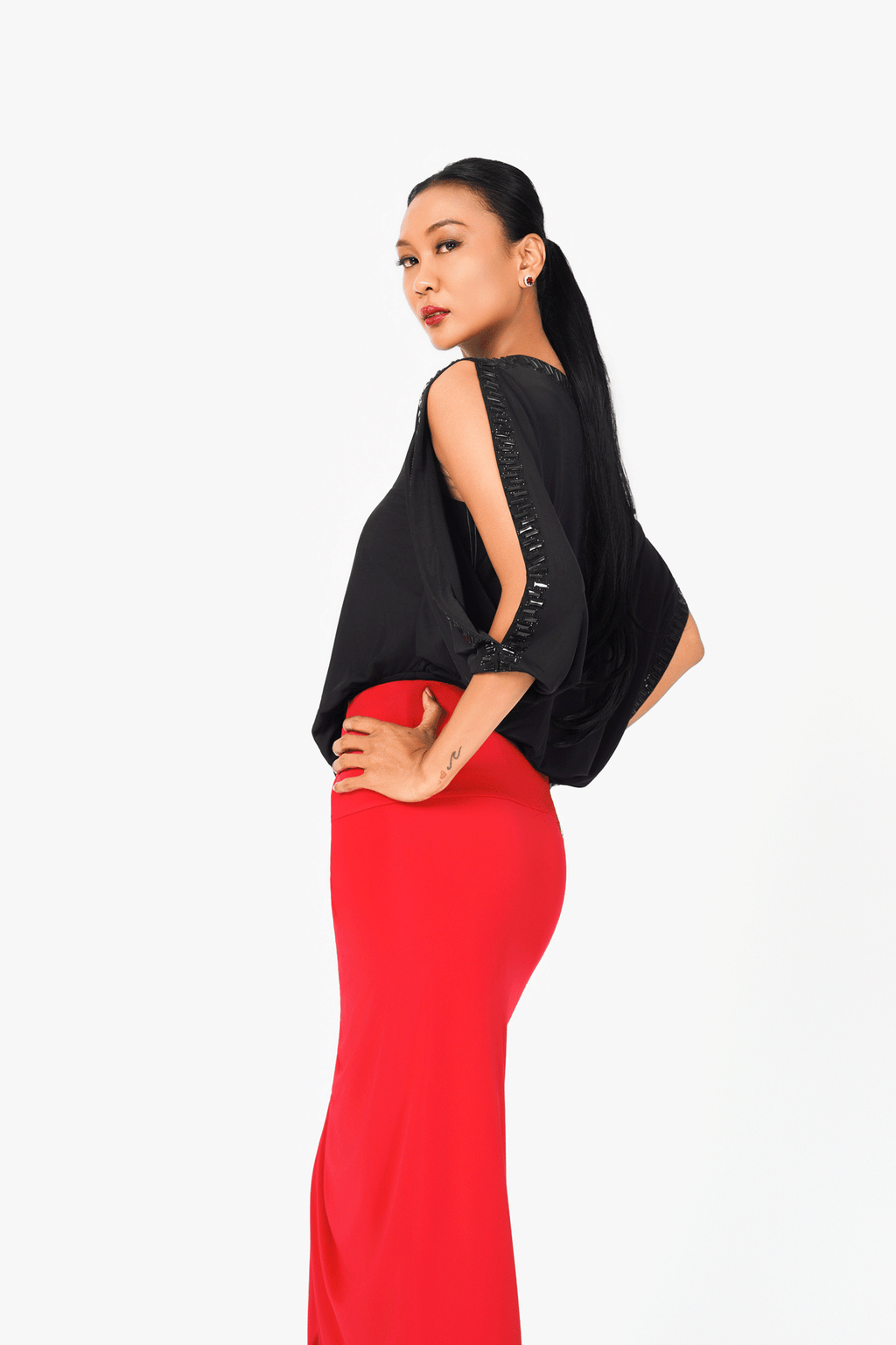 Boat Neck Crystal Edge Top