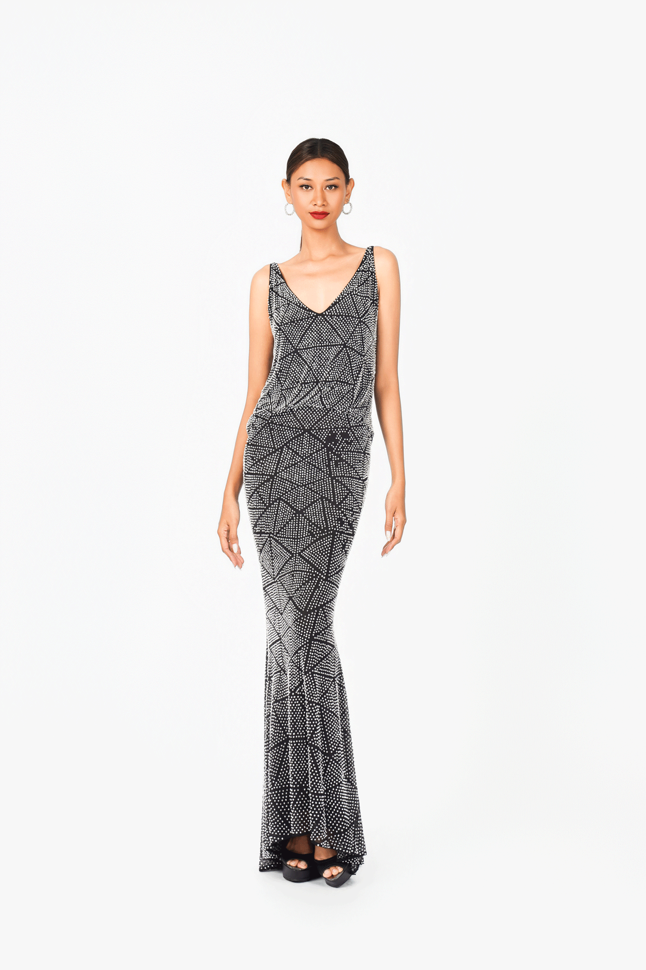 Deep-V Sleeveless Hot Fixed Evening Dress