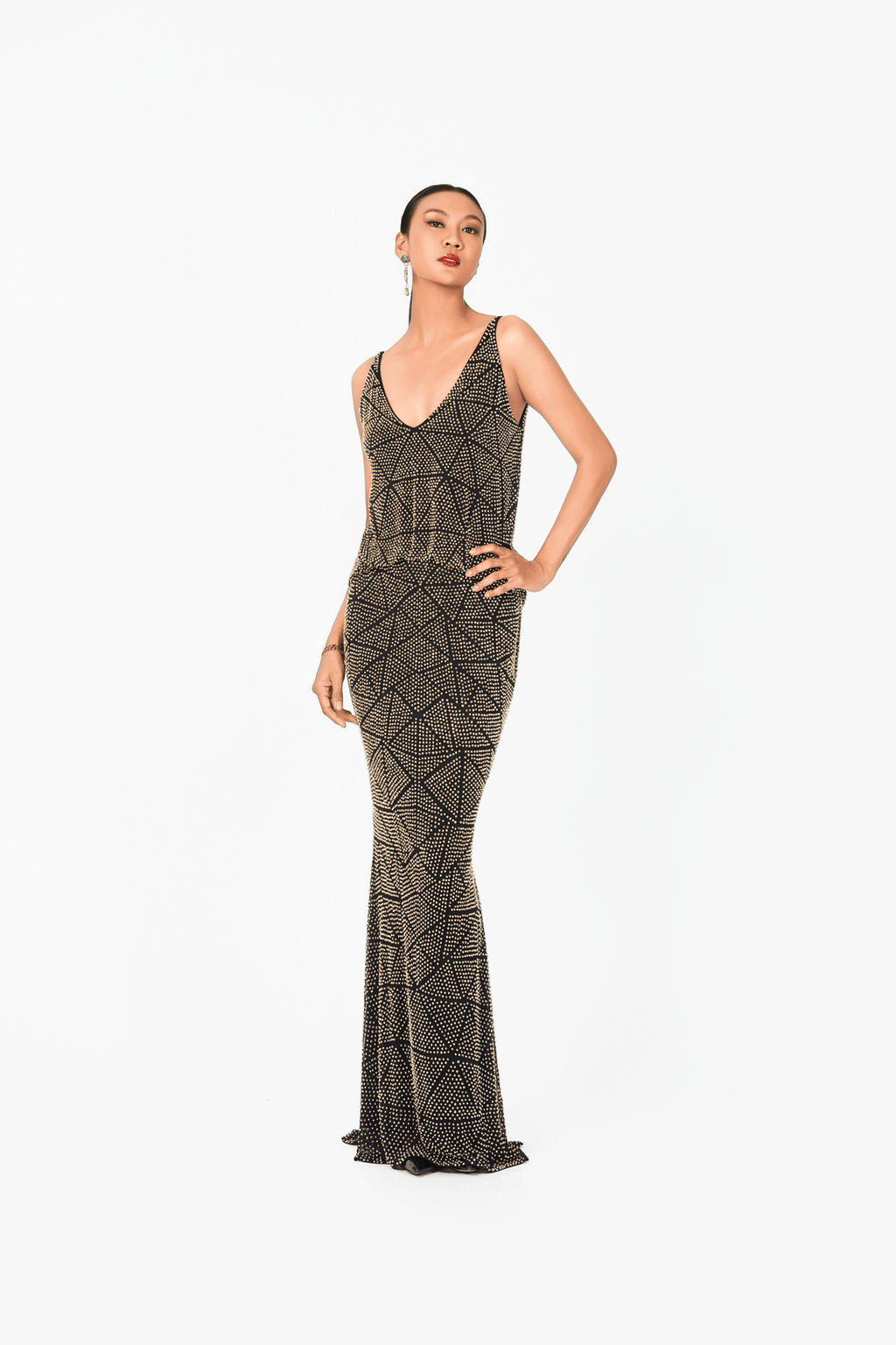 Deep-V Sleeveless Hot Fixed Evening Dress