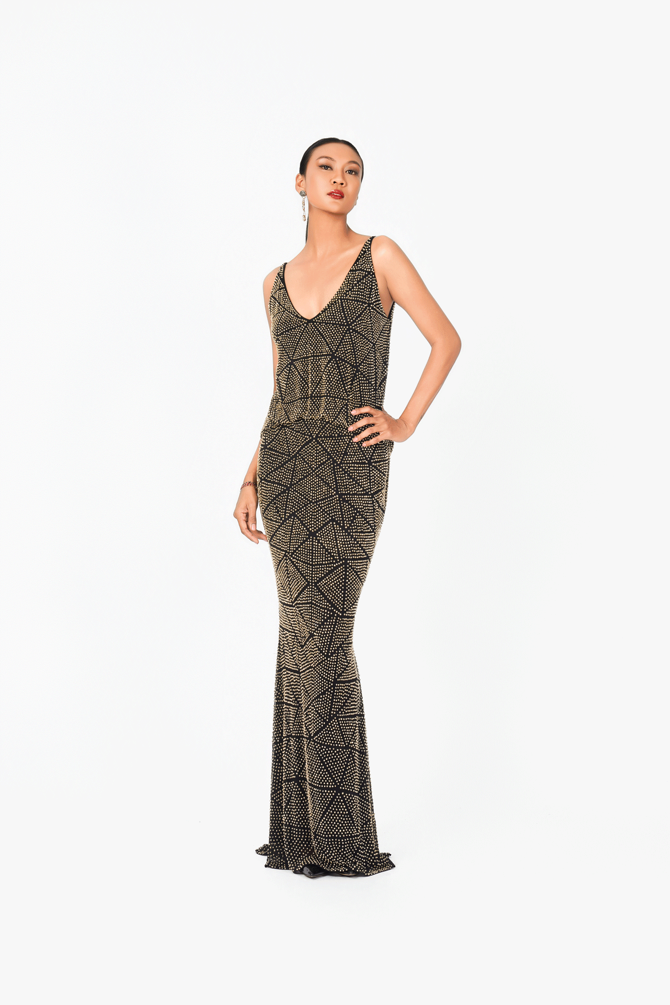 Deep-V Sleeveless Hot Fixed Evening Dress