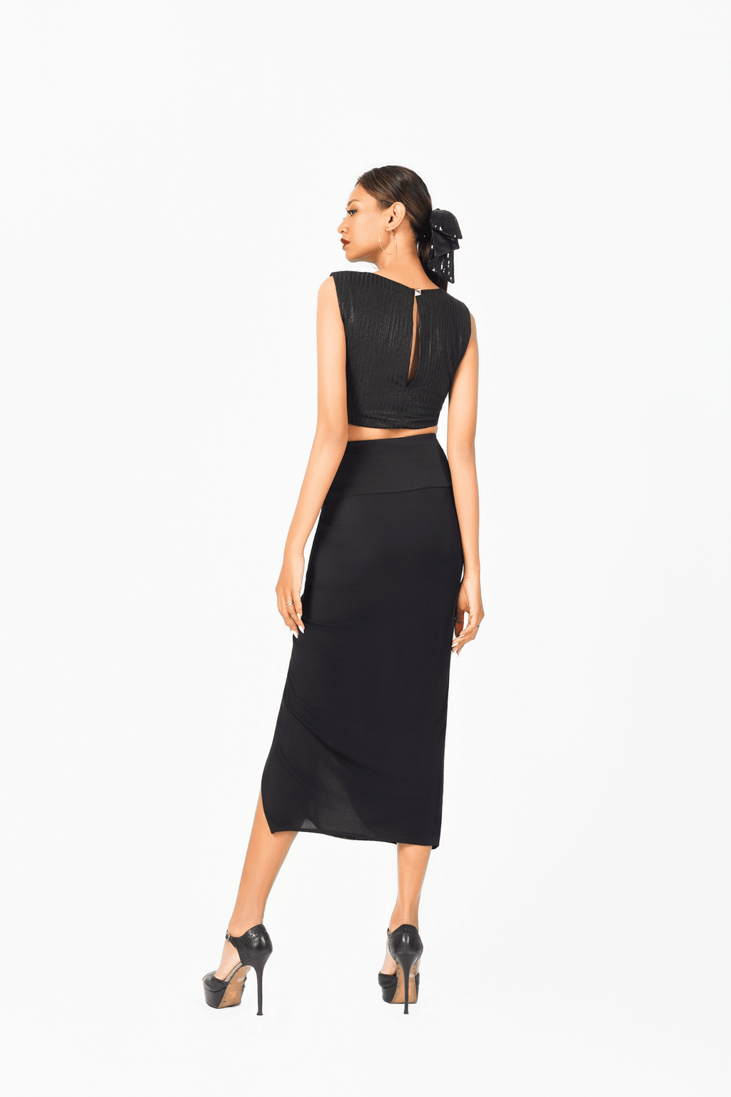Sleeveless Bow Top