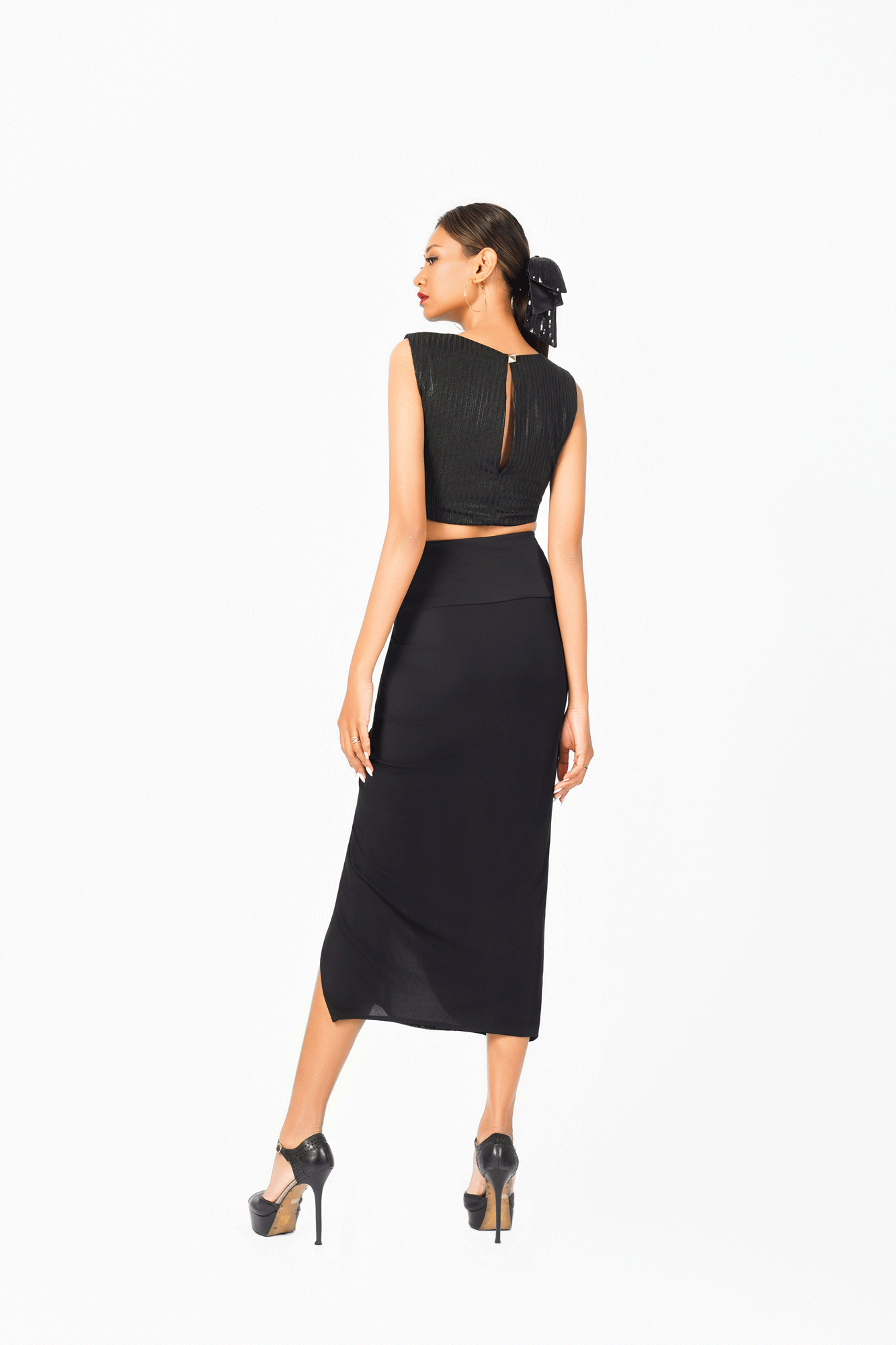 Sleeveless Bow Top