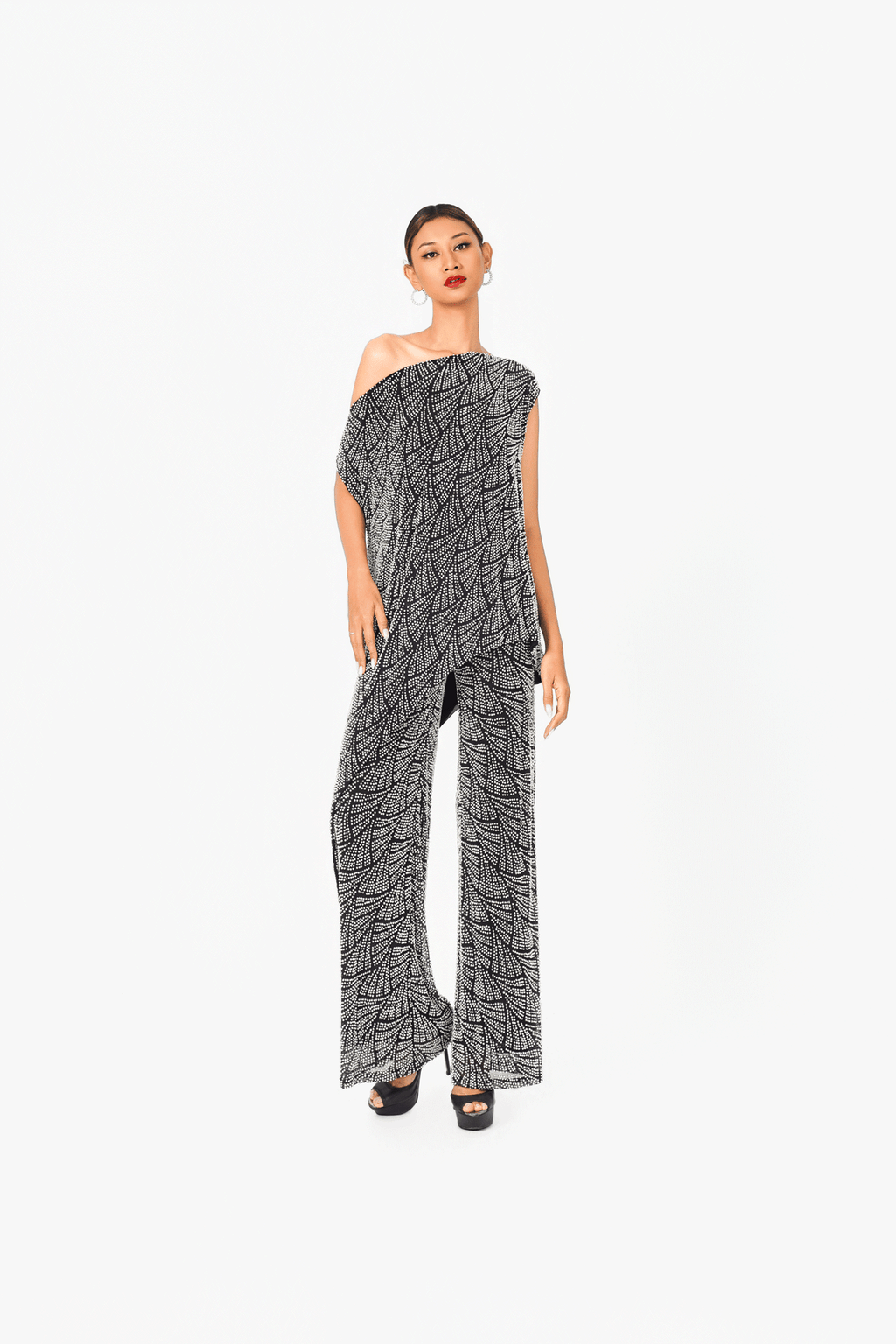 Sleeveless Hot Fixed Top