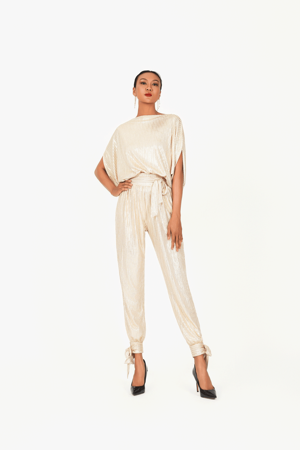Bat Wing Sleeves Open Back Top