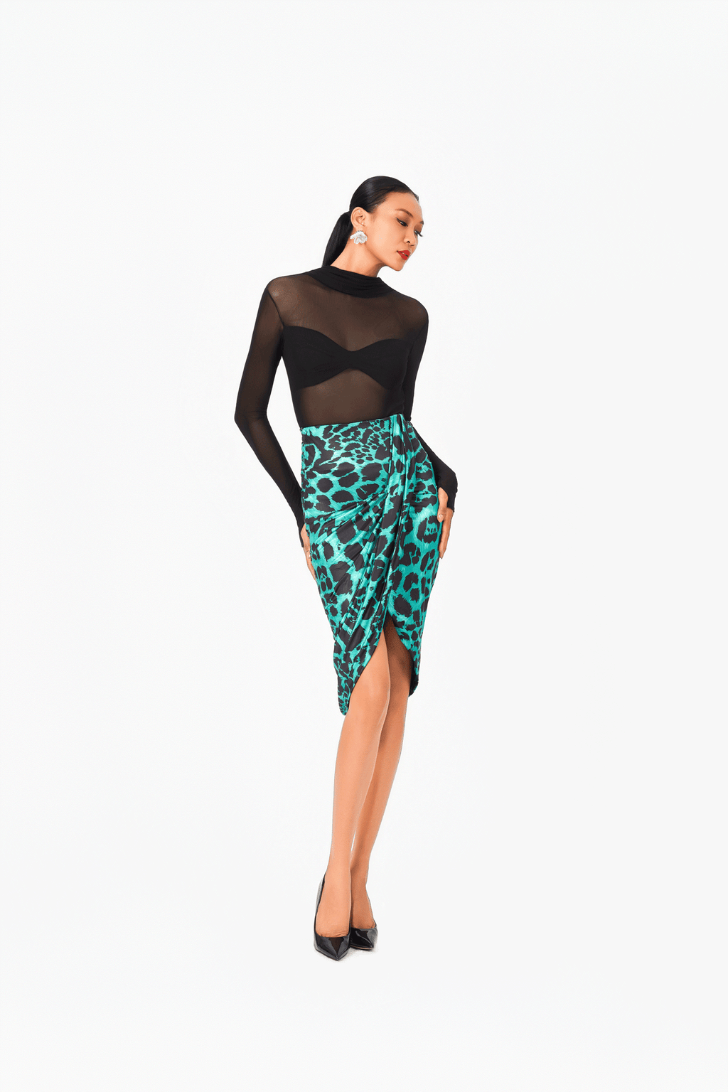 Long Sleeves Open Back Bodysuit