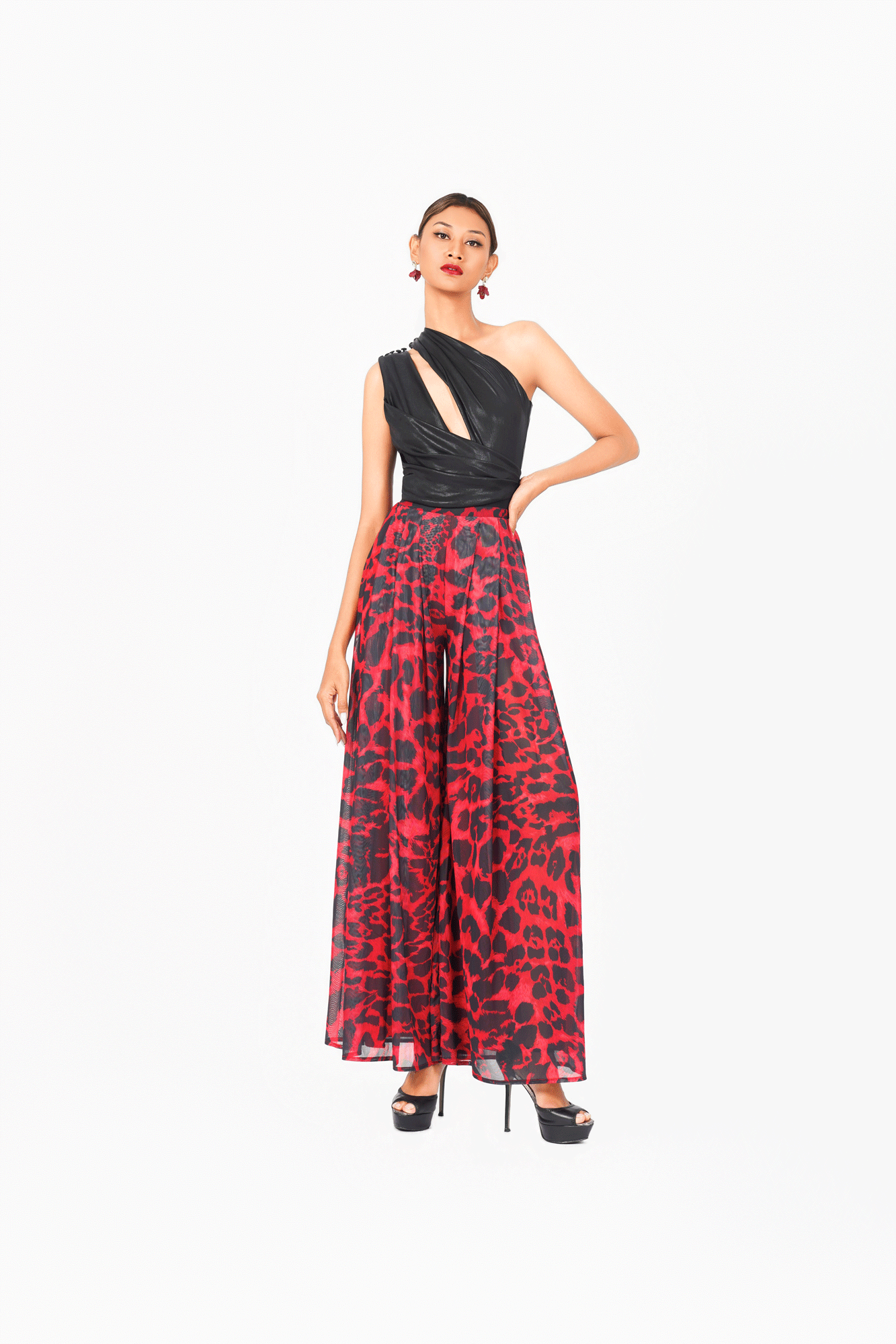 Leo Print Wide Leg Pants