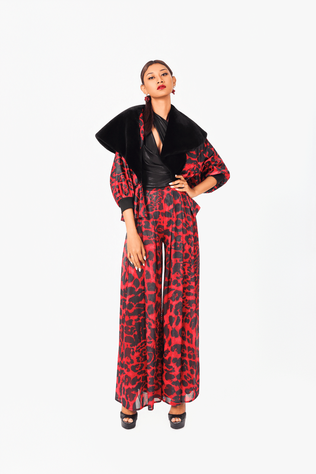 Leo Print Wide Leg Pants