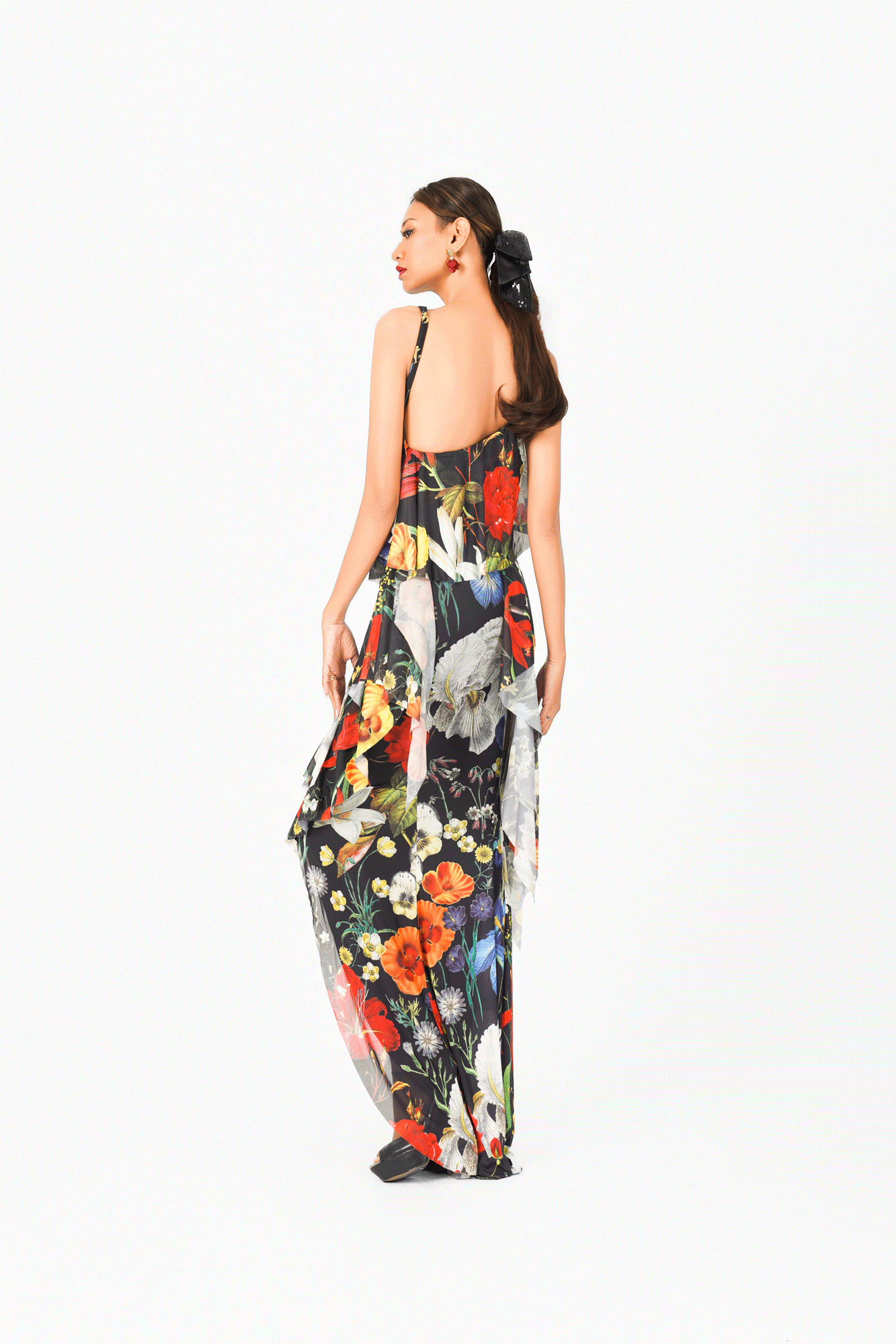 Sleeveless Asymmetric Back Evening Dress