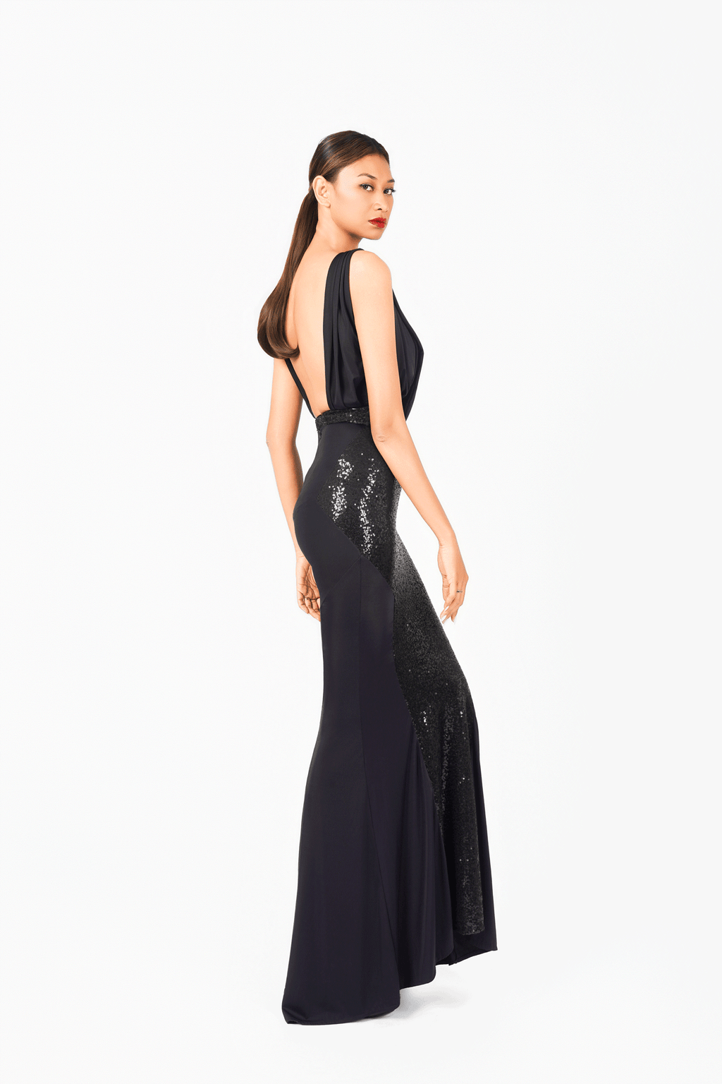 Sleeveless V-Neckline Sequin Black Evening Dress