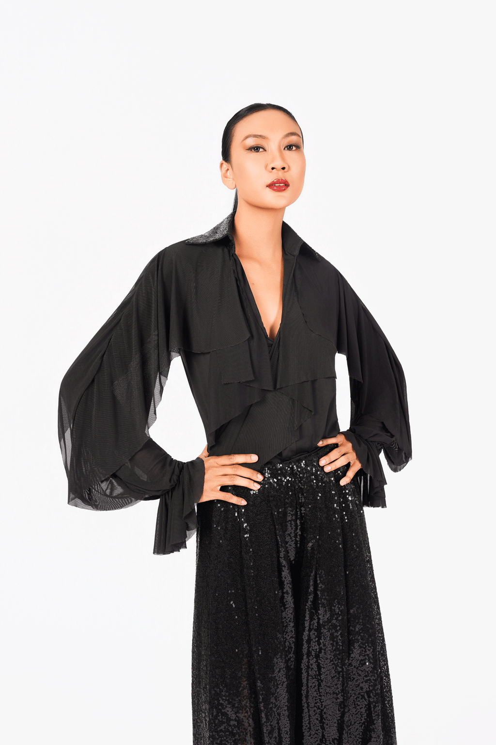 Long Sleeves Ruffles layer Shirt