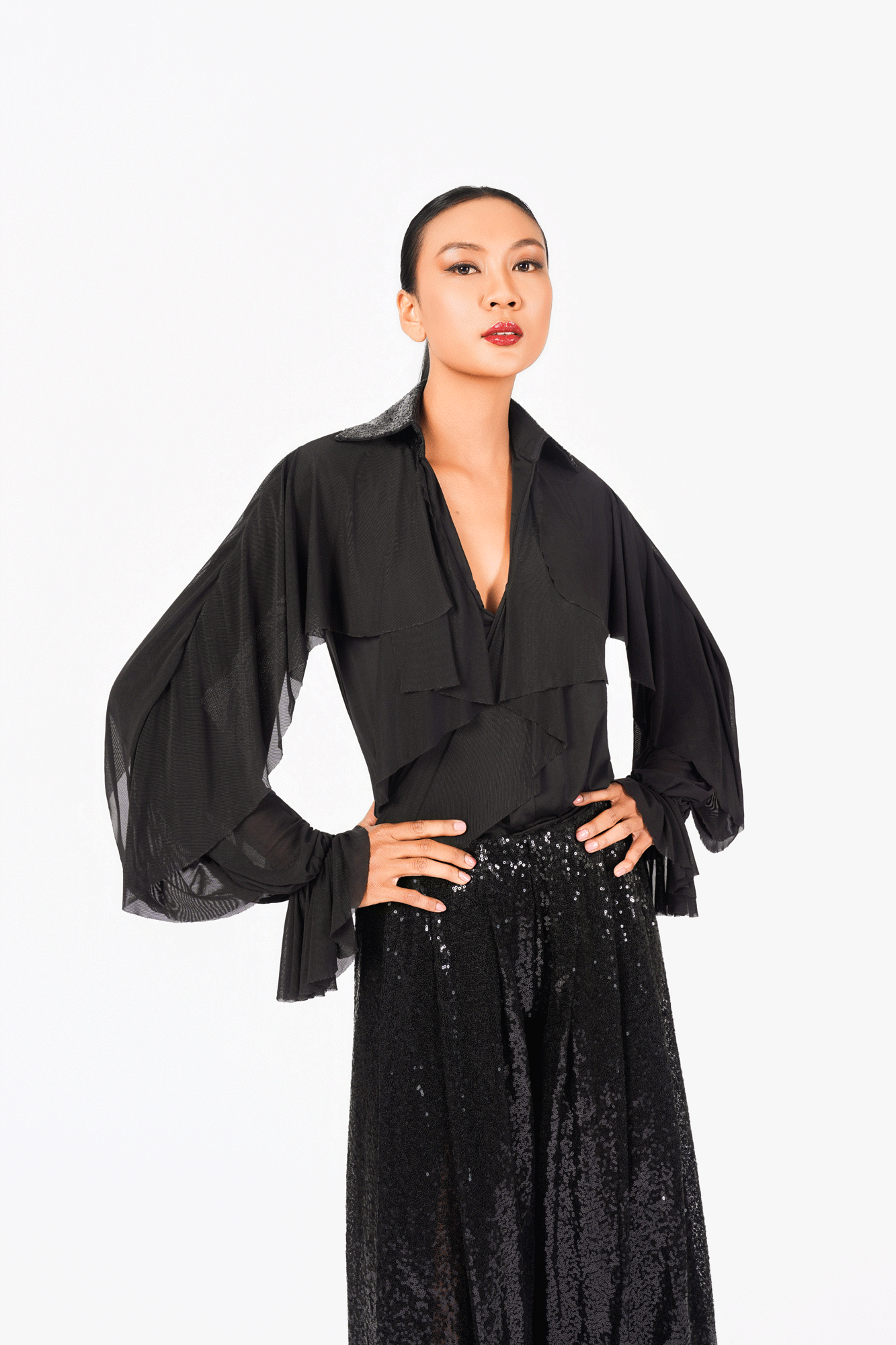 Long Sleeves Ruffles layer Shirt