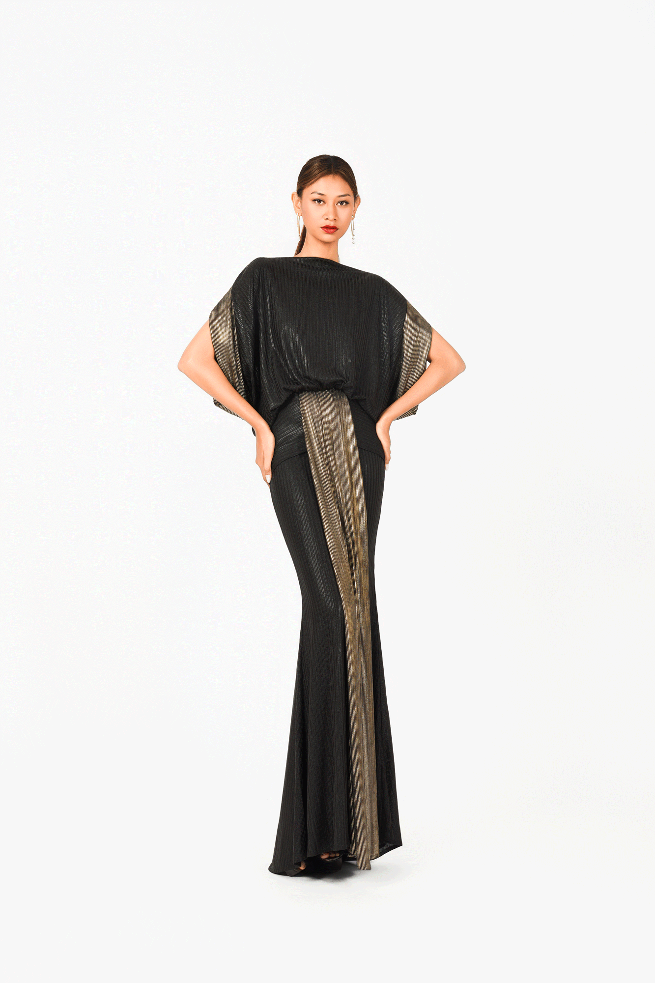 Bat Wing Sleeves Boat Neck Evening Dress