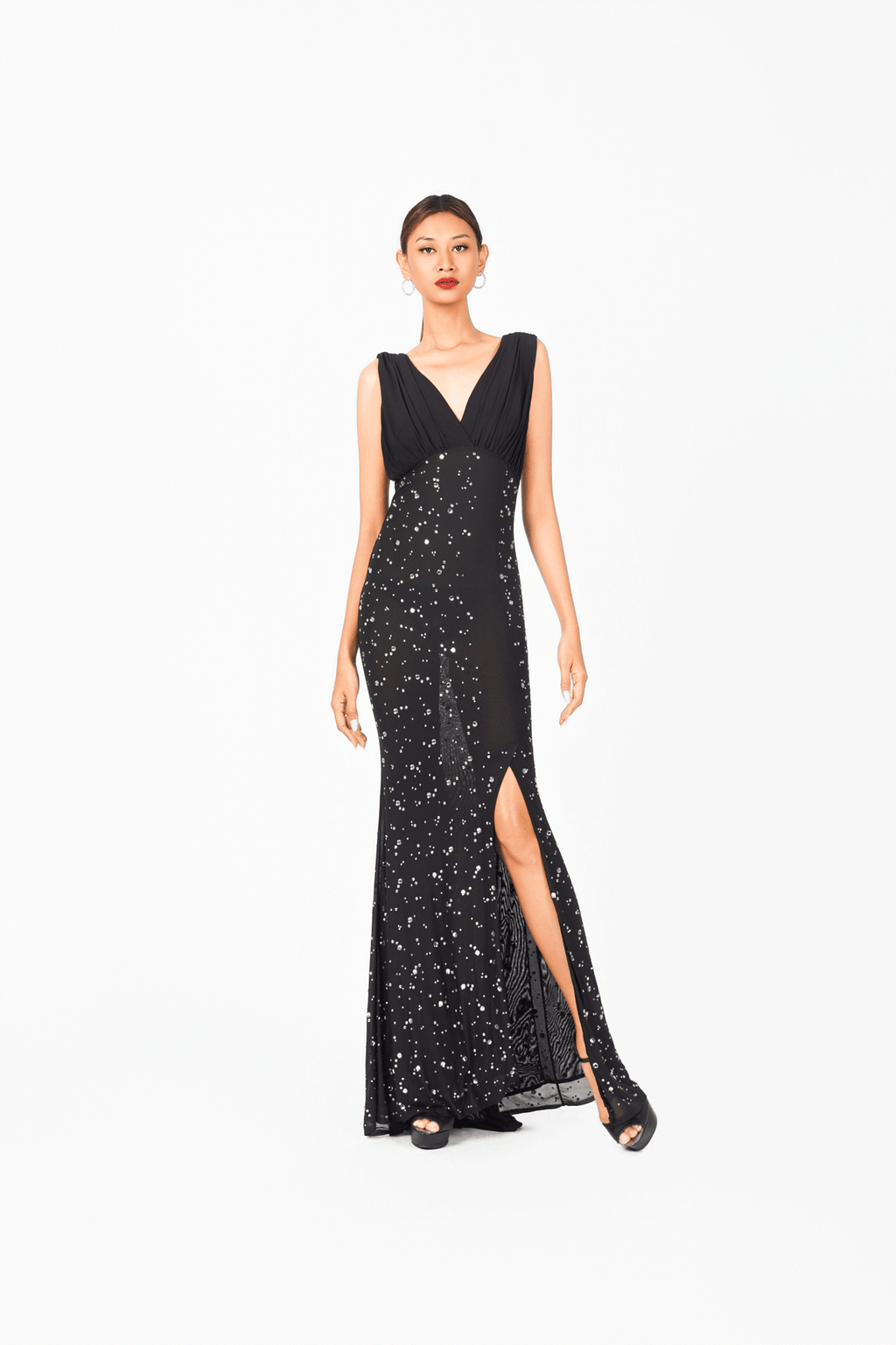 Sleeveless V-Neck Rainy Stone Evening Dress