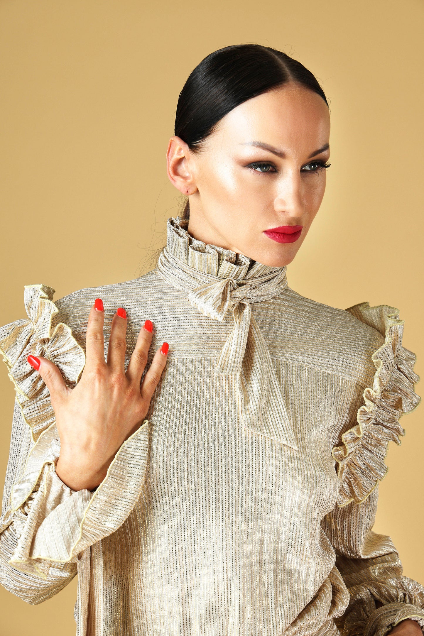 Turtle Neck Long Sleeves Ruffles Top