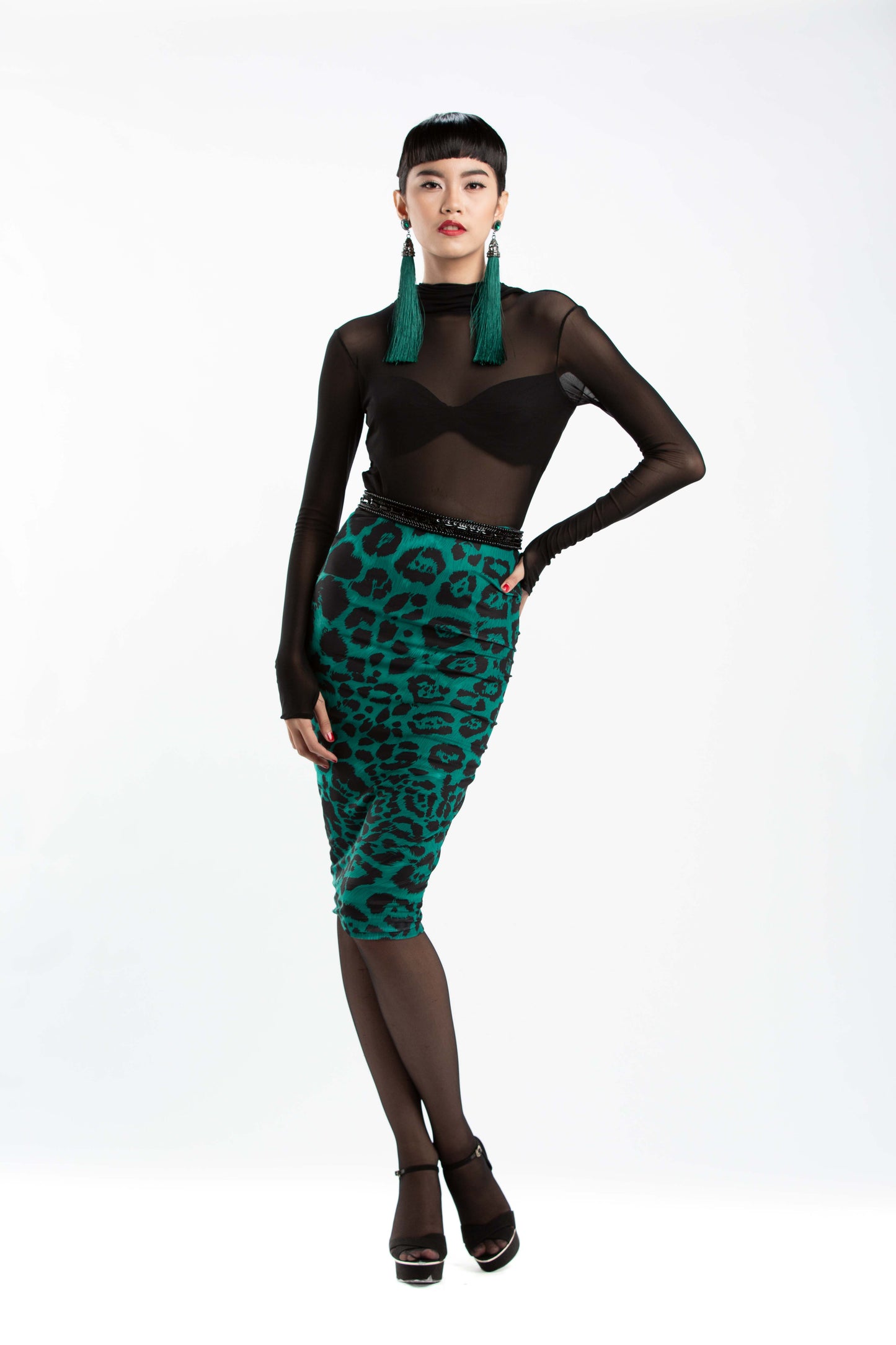 Long Sleeves Open Back Bodysuit