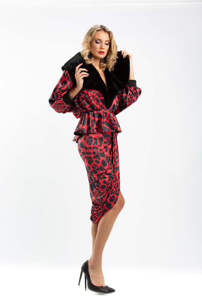 Leo Print Short Skirt with Slit