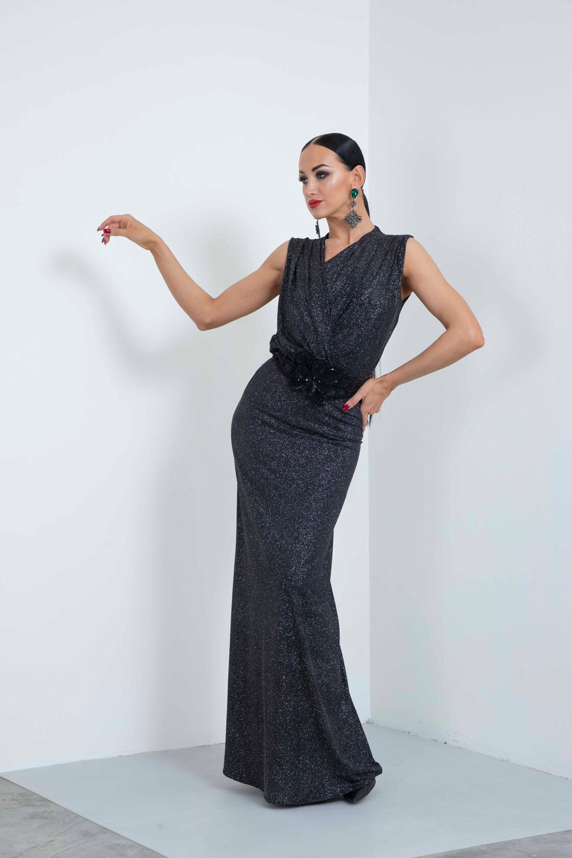 Asymmetric Sleeveless Moonlight Top